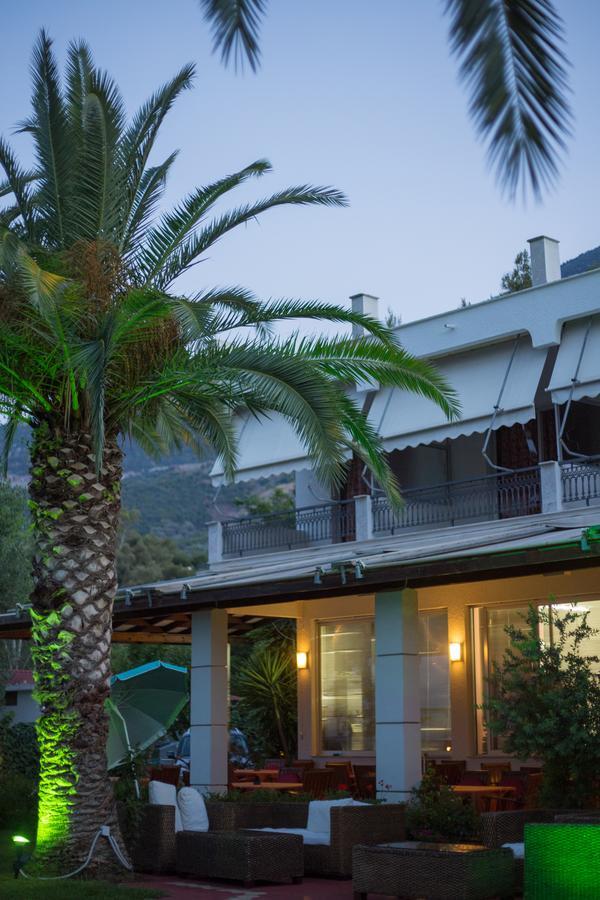 Hotel Hellas Epidaurus Buitenkant foto
